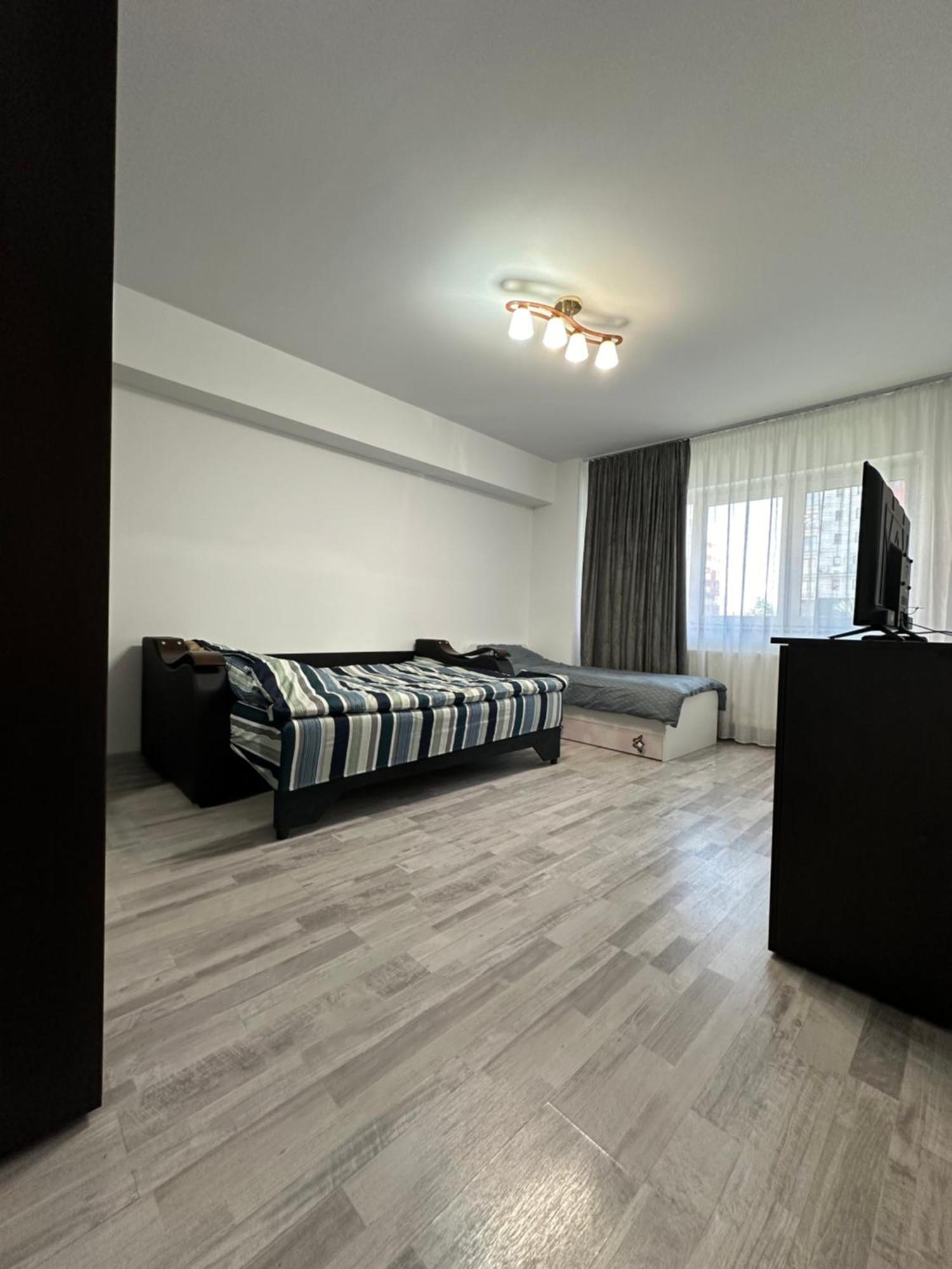 Gabriela Coresi Mall Apartment